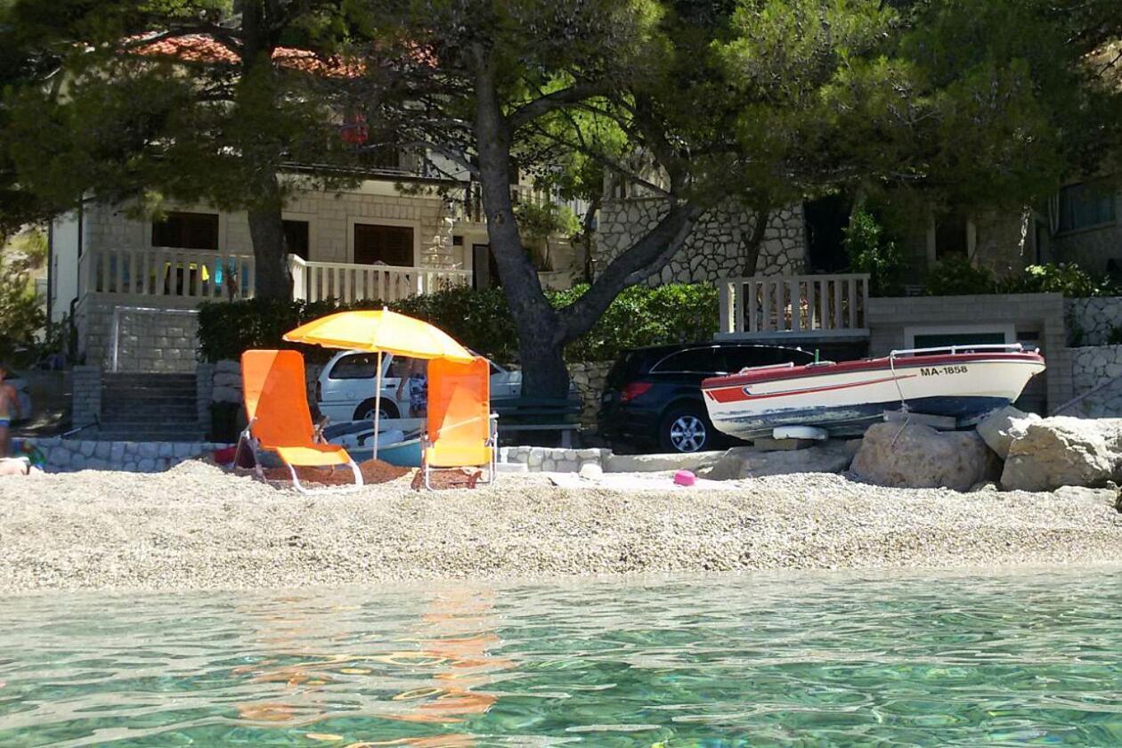 Apartments By The Sea Brela, Makarska - 16065 Exterior foto