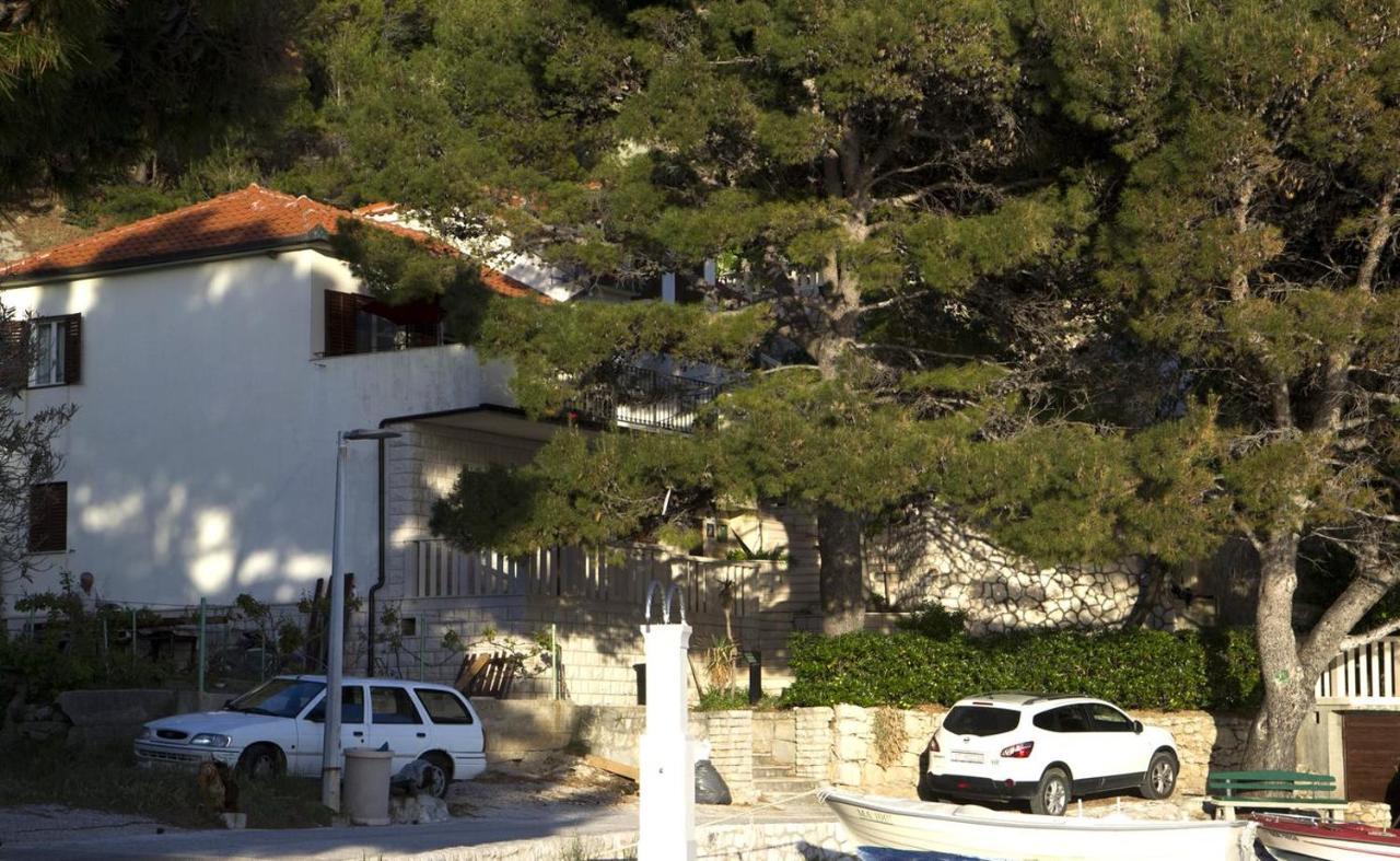 Apartments By The Sea Brela, Makarska - 16065 Exterior foto